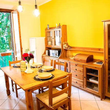 Apartment Gli Ezi Bnb: Casa Kappa